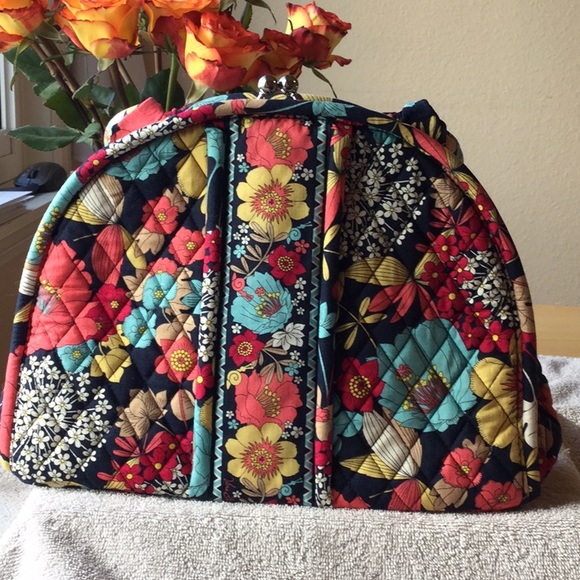 VERA BRADLEY BAG and COIN PURSE 🌻🌼🌷🥀💐🌸🌹🌺🌻 - Picture 8 of 8